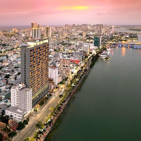 Wink Icon Hotel Danang Riverside - Luxury Suites - 24Hrs Stay & Rooftop Pool Bar 外观 照片