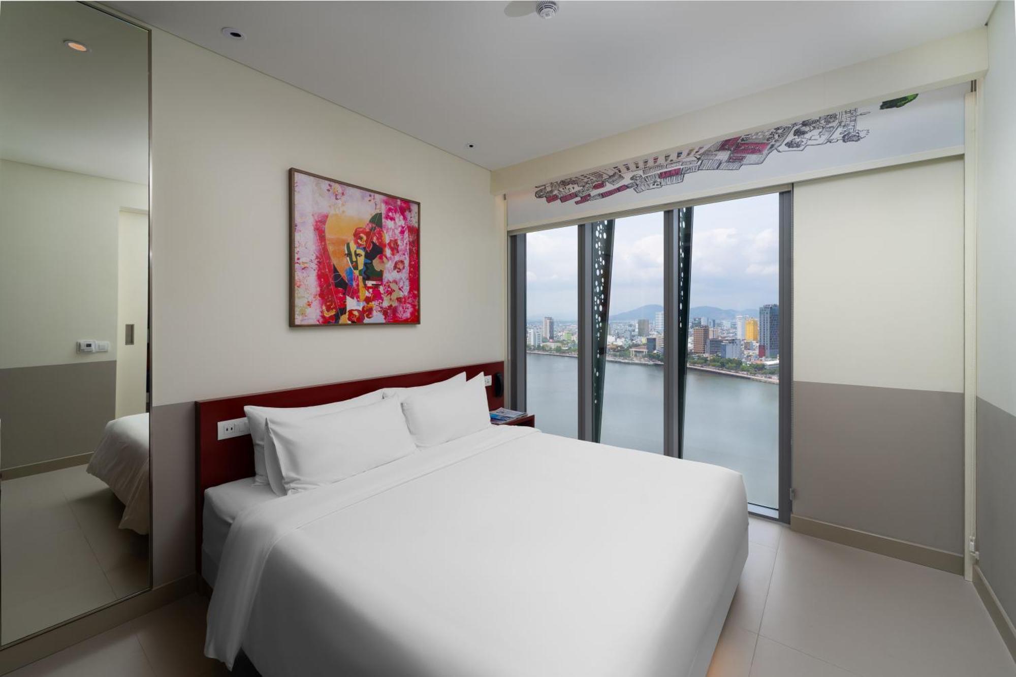 Wink Hotel Danang Riverside - 24Hrs Stay & Rooftop With Sunset View 外观 照片