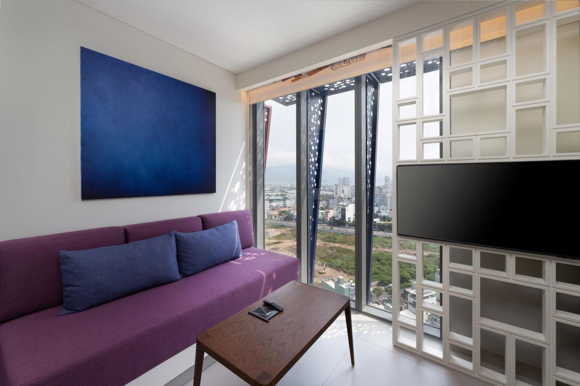 Wink Icon Hotel Danang Riverside - Luxury Suites - 24Hrs Stay & Rooftop Pool Bar 外观 照片