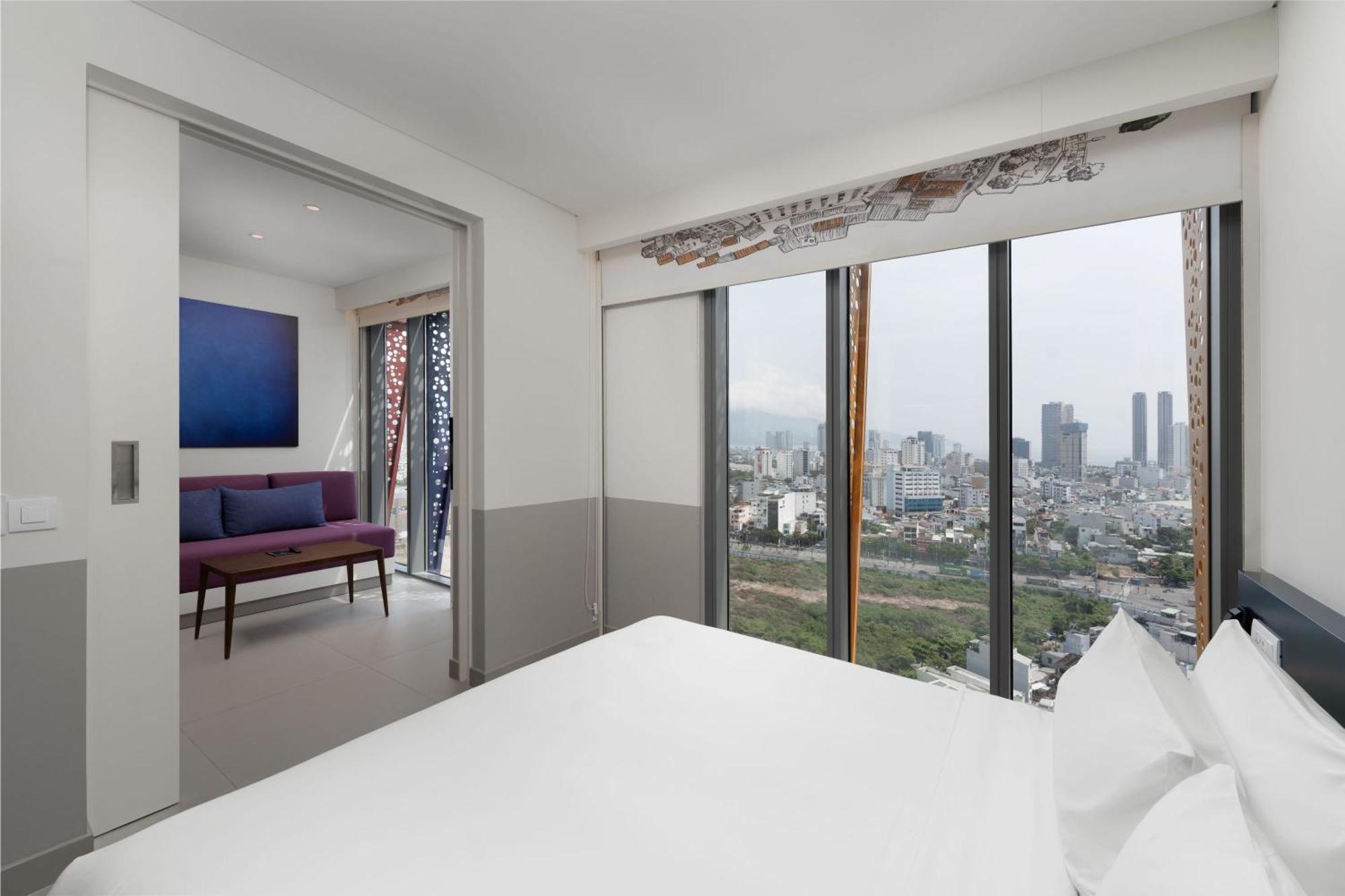 Wink Icon Hotel Danang Riverside - Luxury Suites - 24Hrs Stay & Rooftop Pool Bar 外观 照片