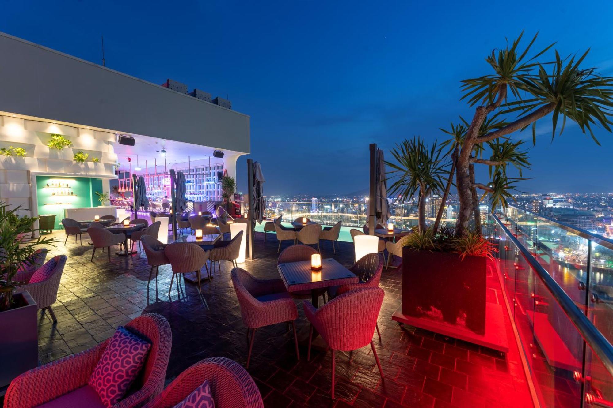 Wink Icon Hotel Danang Riverside - Luxury Suites - 24Hrs Stay & Rooftop Pool Bar 外观 照片
